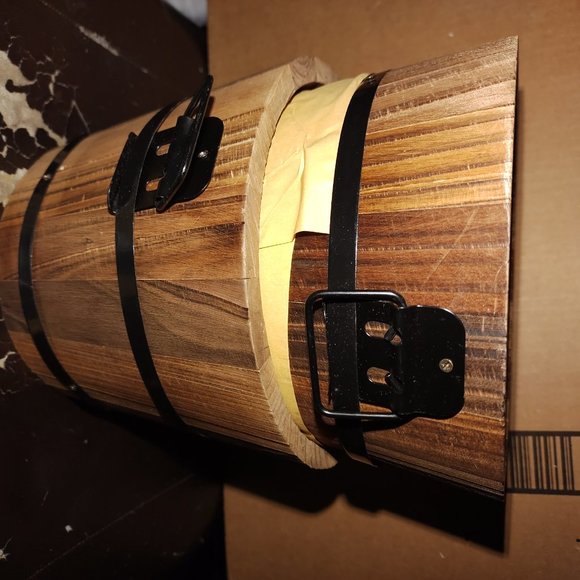 Brand New Set Of 6 Wooden Rustic Barrel planters - Picture 2 of 6